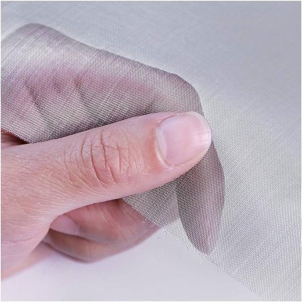 Customizable Silver Hole Filter Mesh Woven from Stainless Steel Wire for Acid and Alkali Resistance in Plain Weave Style