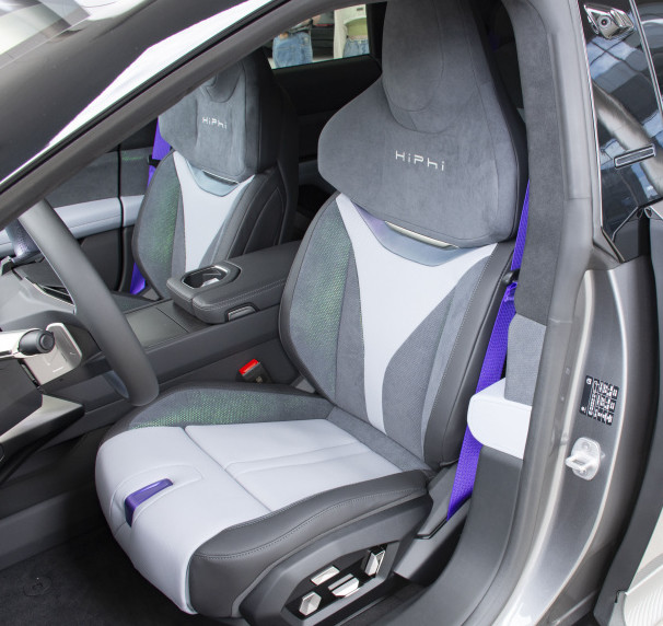 Hiphi z 2023 средство версии 5 seater чистое электрическое и большая дверь 5 автомобиля 4 seatsSedan