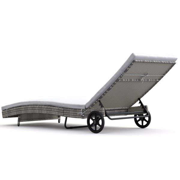 Outdoor Beach Swimming Pool Folding Lounge Chair Sunbed With 2 Wheels Customized Rattan Sunlounger