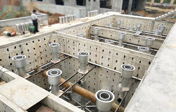 Limpieza primaria blanca de la interceptación de la suciedad del tanque de sedimentación del tratamiento de aguas residuales