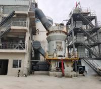 Granero vertical ultrafino Línea de producción de agregados de piedra caliza Materia prima Molino vertical