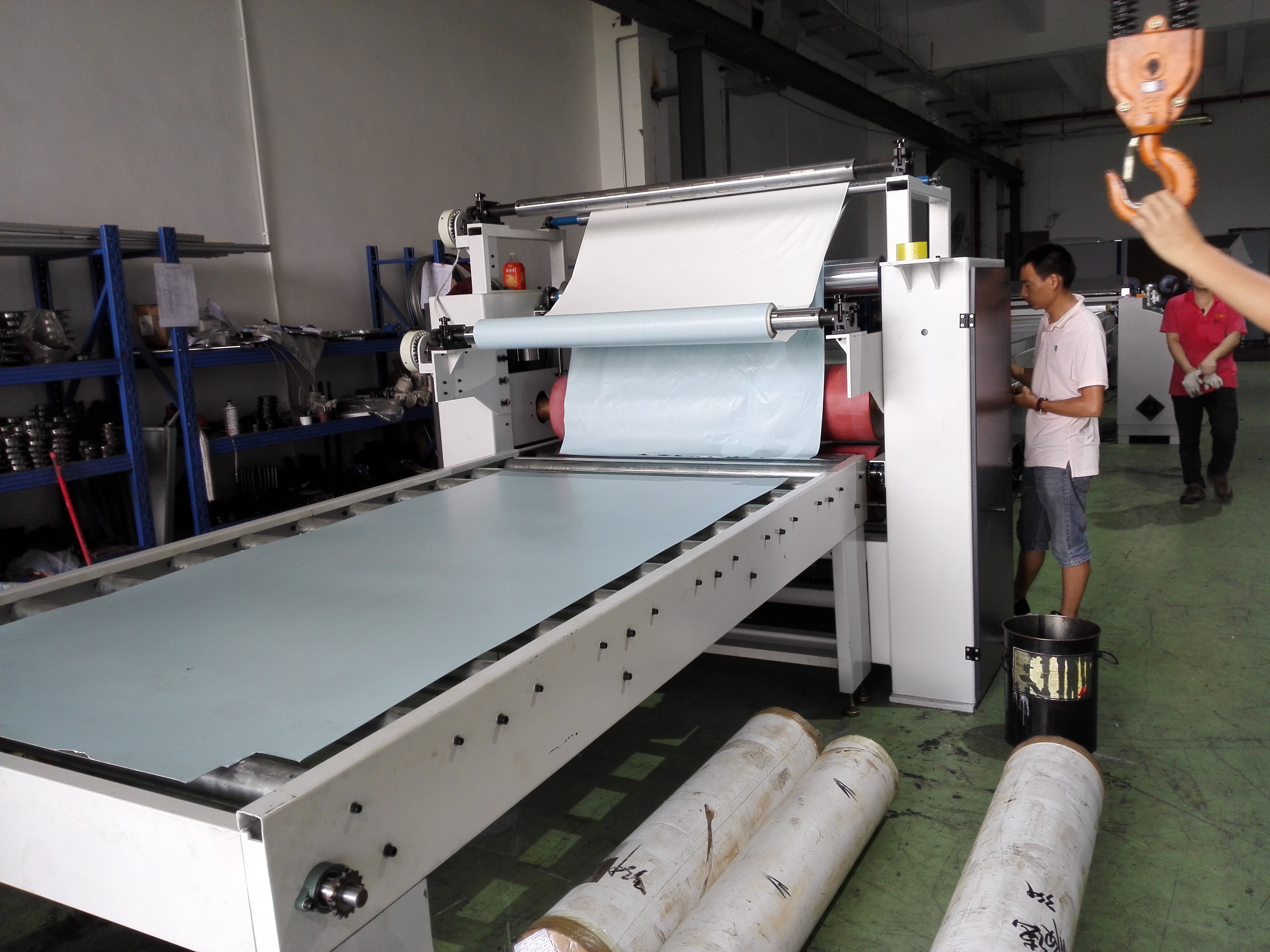 TC Woodworking Machinery Fully Automatic 1350/1600  Hot Metal High Glossy Film  Laminating Machine for All Kinds of Metal Mat