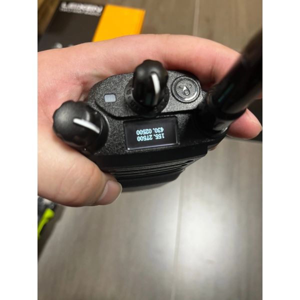 800kg Long Talk Range Portable Two Way Radio Walkie Talkie for Wireless Communication