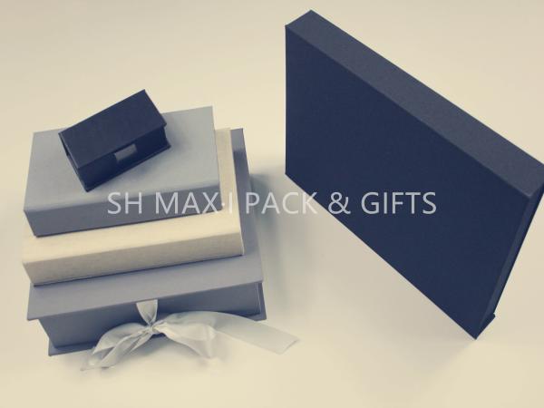 Small / Large Luxury Jewellery Packaging Boxes White Black Personalised Custom Made