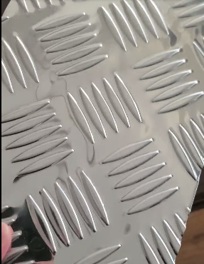 2 Mm Steel Coil Embossing Machine Checkered Plate 1600 Mm 10m / Min