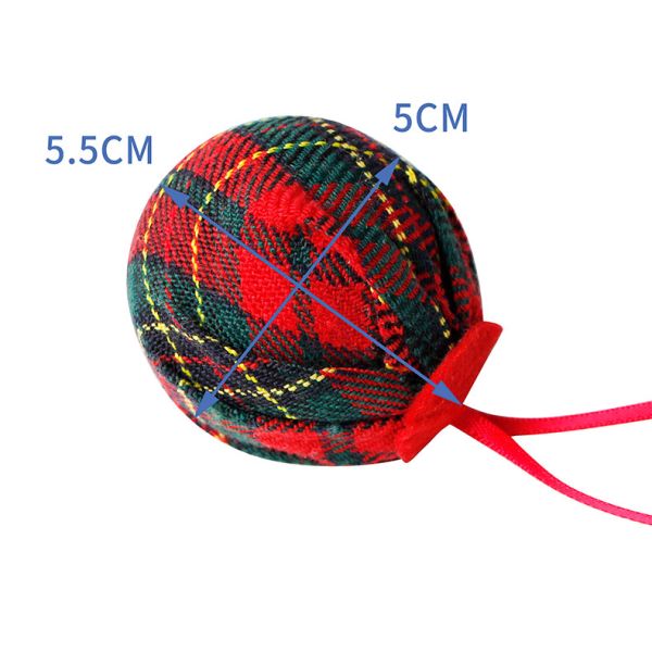 Рождественский декоративный ленточный мяч с красной ленточкой и красочным дизайном