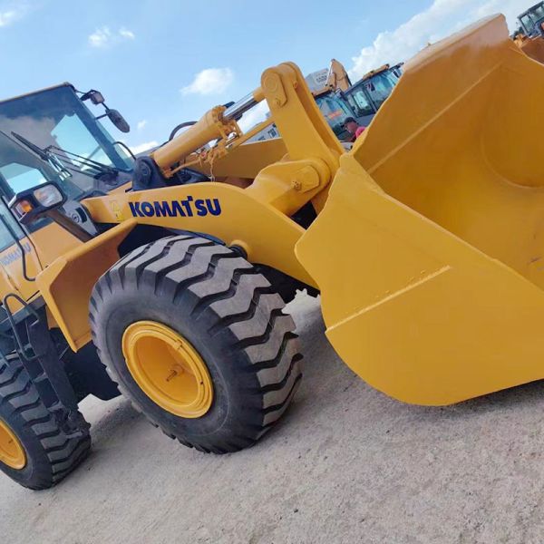 Komatsu WA380Z-6 Used Loader 143kw Rated Power 17 Tonnage 300L Large Fuel Tank