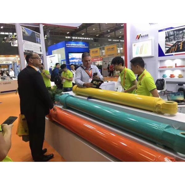 Экскаватор гидравлический цилиндр ведро цилиндр ведро трубы рукой бум цилиндр для экскаватора Pc360-7