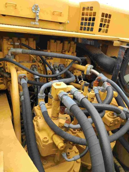 Bucket Capacity 1.8-3.11m³ with Good Condition Second-hand Cate 349D Crawler Type Hydraulic Excavator
