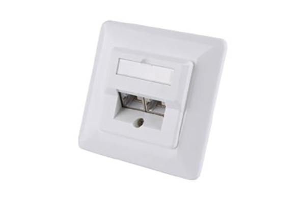 1U 19-дюймовая пустая фиксированная панель для монтажа в стойку с оптоволоконным кабелем