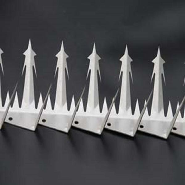 Pulverize anti cerca revestida Post Spikes do metal da parede da escalada 64mm-100mm