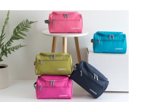 Polyester Travel Toiletry Bag OEM / ODM Service Pink Color For Ladies