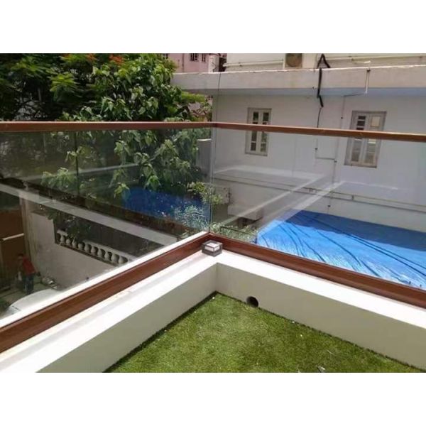 Flooring Mounted Customizable Aluminum U Channel Glass Railing for Frameless Design
