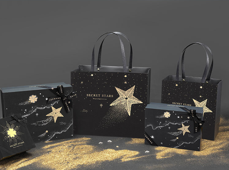 Black Stamping Star Shopping Bag Customized Logo Printed Tote Paper Gift Bags