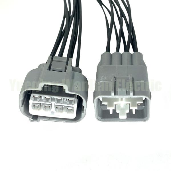 7283-7080-40 MG641319 90980-10897 MG641310 8 Pin Automotive Headlight Connectors