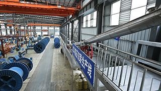 Средняя производственная линия силового кабеля CCV напряжения тока Бронированное среднего силового кабеля силового кабеля 8.7/15kV напряжения тока доступное и (STA) и unarmoured varian