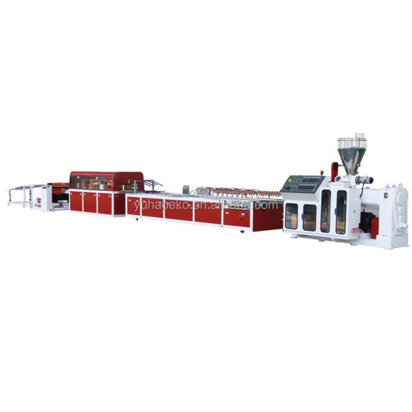 Extruding Equipment for WPC Door Panel Production Line Unapplicable Screw L/D Ratio