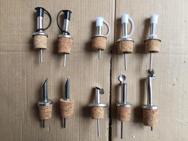 New Hot Stainless Steel Cork Olive Oil Bottle Pourer for Wholesale