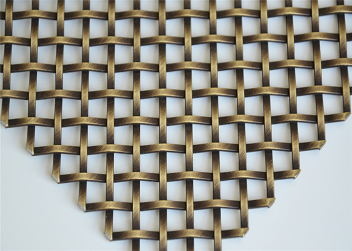 Латунная полированная плоская гофрировала форменную стальную ячеистую сеть SUS316 металла диаманта