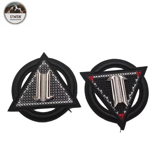 3D Embroidery Designs Patches Custom Logo 5cm Size With Metal / Felt Material