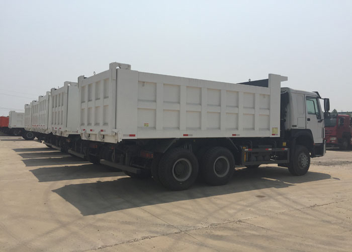 Колесо 30 тележки сброса 10 Tipper горнодобывающей промышленности - цилиндр Lifiting фронта 40Ton HYVA