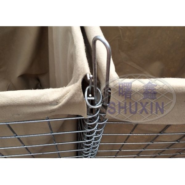 1 * 1* 5 M / 5 Cells Hesco Flood Barriers Sand Color Galvanized Retractable Safety Mil 3 Geotextile Fabric for Defense Barrier Lining