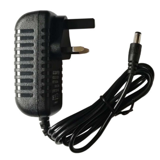 Balck C-Power AC100-240V DC 9V 9V 1A 9V 1.5A 2A Adapter with CE Certificate