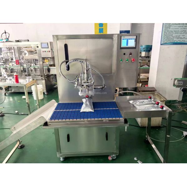 Siemens PLC Controlled Juice Wine Bottle Filling Machine for Multifunctional Packaging