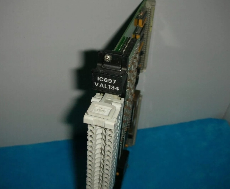 IC697VAL134 ГЭ преобразовательная плата