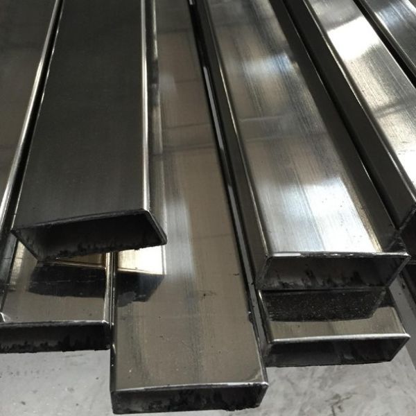 Astm Profile Ms Square Seamless SS Pipe Tube 20mm Galvanized Rectangular For Construction
