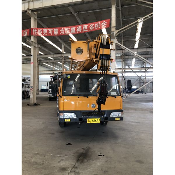 Привод 4×2 вышел ручному приводу высота 28m Макс гидравлического крана кузова поднимаясь