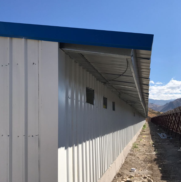 Prefabricated Steel Structure Chicken House / Poultry Farm House
