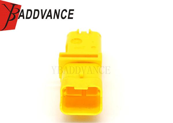 Alojamento série/3 amarelo do conector macho de Pin dos conectores 1.5mm de FCI Sicma com terminais