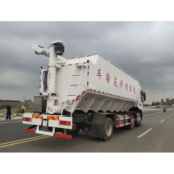 40 Cubic Meter Electric Hydraulic Feed Grain Transport Truck
