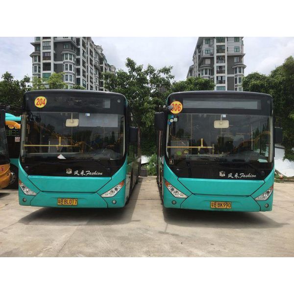 Zhongtong YC4G180-50 Diesel Used Passenger Bus 30 Seats Euro 4
