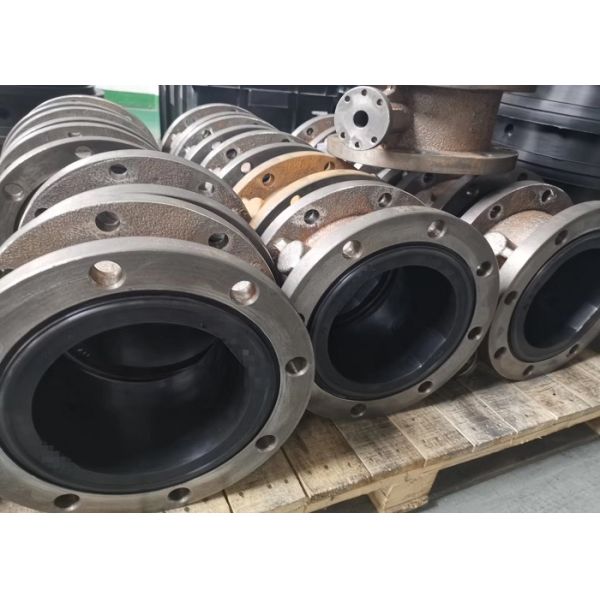 Vulcanized Butterfly Rubber Valve Seat With Good Elasticity And High Reliability