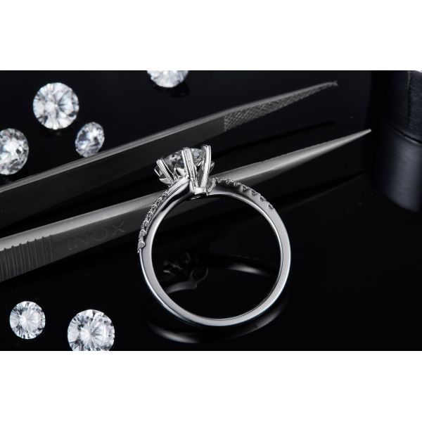 1.30CT белые женщины захвата ювелирных изделий диамантов Platineve Moissanite и сапфира звенят