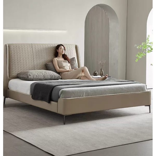 Factory Price Luxury Solid Wood Modern Bedroom Furniture Set for Five-Star