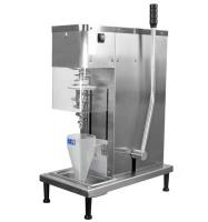 Anuncio publicitario manual de escritorio de la máquina de la sacudida del helado del yogur que mezcla semi automático