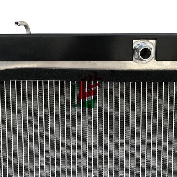 Dayu Bus Radiator Cooler Assembly Aluminum Passenger Car Engine Cooling System Water Tank