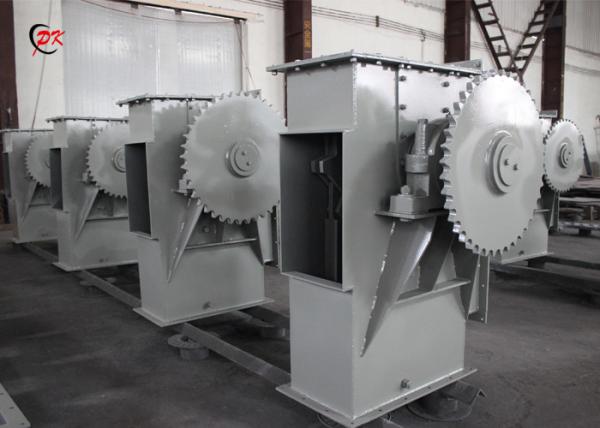 Sand Carbon Steel Bucket Elevator 16.8L Transporter In Construction