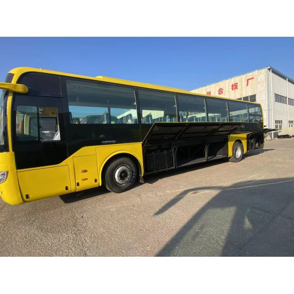 Used 65 Seater ZK6121 12m Coach Bus with 8.4L Displacement and Left Side Steering Wheel