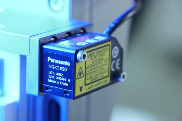 Automatisation de la machine de soudage laser à batterie au lithium personnalisable CNC