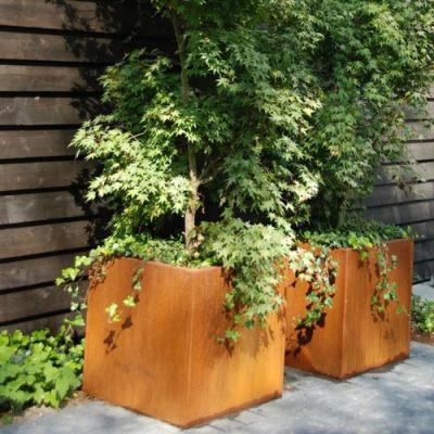 Rusty Red Large Flower Pots Outdoor Customized Style for Gardenscape Beautification