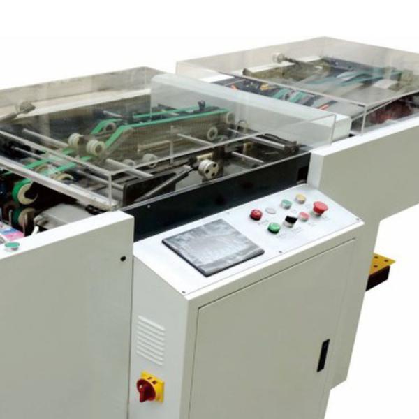 Máquina de perfuração automática de 3KW 380V para o papel 220g