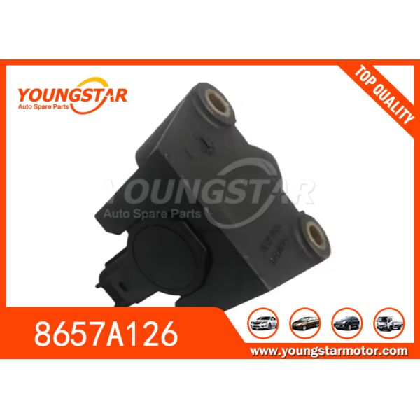 Mitsubishi L200 4D56 Engine Emission Vacuum Control Valve 8657A126