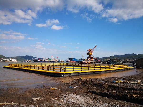 Nangfengwang Large Plastic Fishing Platform Floats for Fishery Breeding Pontoons and Support Payments in USD