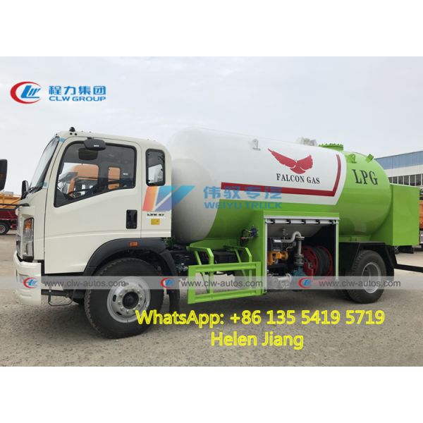 HOWO 6 Wheels 160HP 15000L RHD LPG Bobtail Tanker Truck