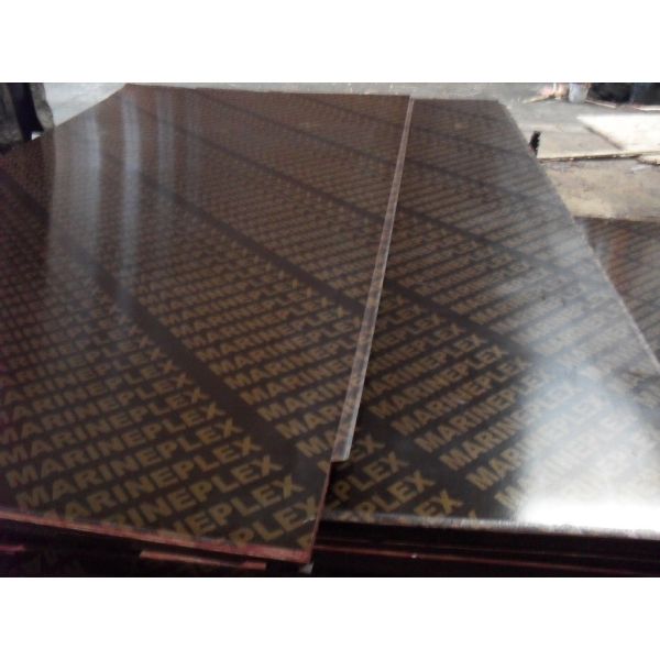   brown/black Film faced plywood with poplar core 