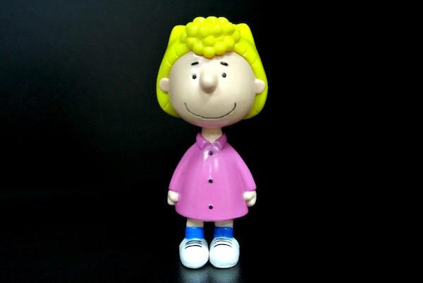 Lovely Sally Girl Small Plastic Figures With Yellow Hair Customized Material